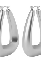 Triangle - Luxe Hoops