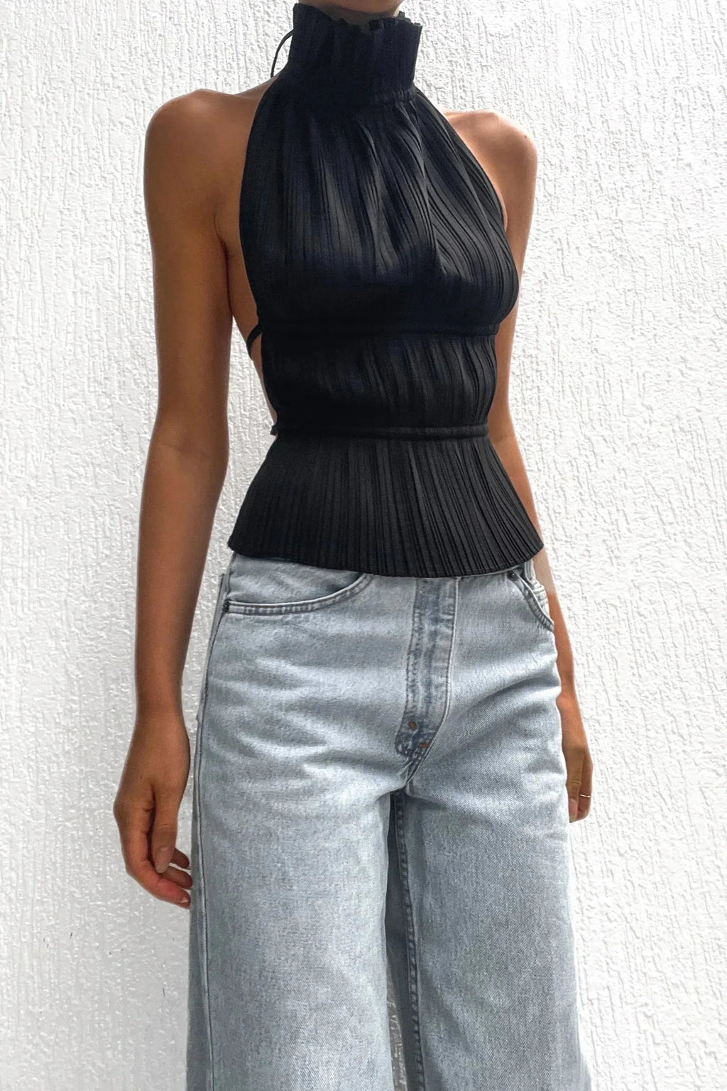 Lerah - Backless Pleated Top