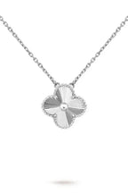 Lola Necklace